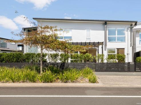 52 Te Oneroa Way, Long Bay