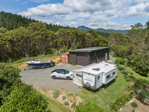 1026 Manaia Road, Te Kouma