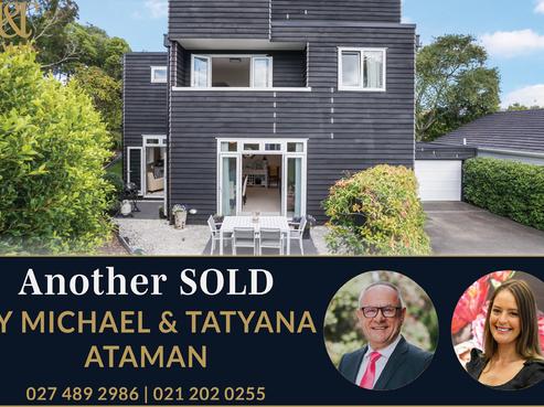 54 Saint Johns Road, Saint Johns