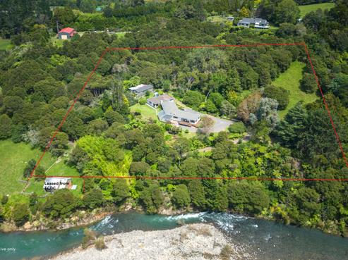 33 Pakaraka, Thames