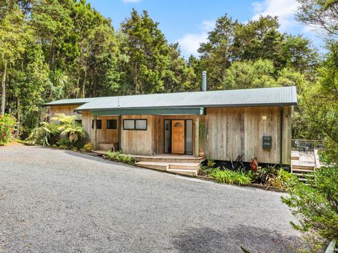 37 Puhoi Road, Puhoi