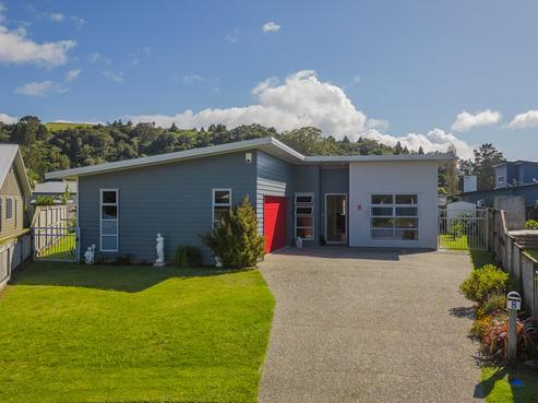 8 Dotterel Place, Whitianga