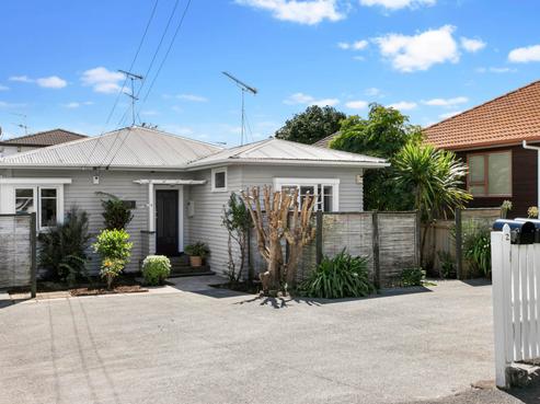 39 Shorwell Street, Sandringham