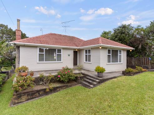 45 Fairmount Road, Titirangi