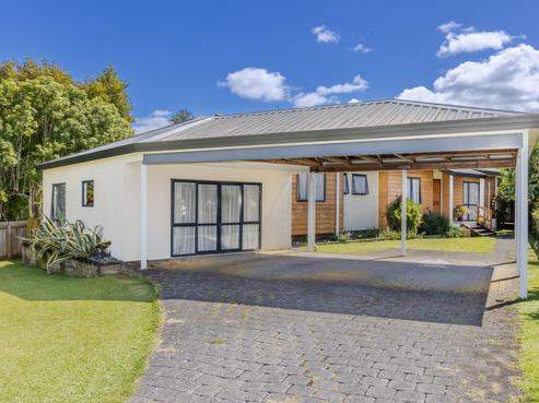56 Lansdowne Crescent, Glenview