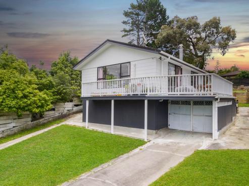 18 Pitcher Place, Glen Eden