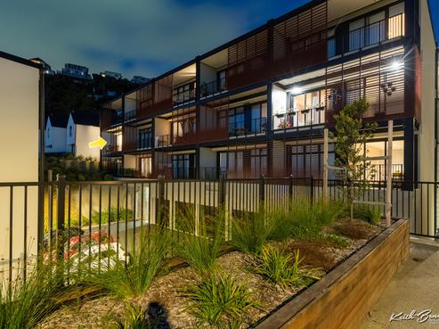 201/11 Jean Caldwell Way, Island Bay