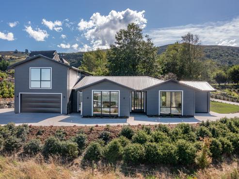 7 Redwoods Lane, Helensburgh