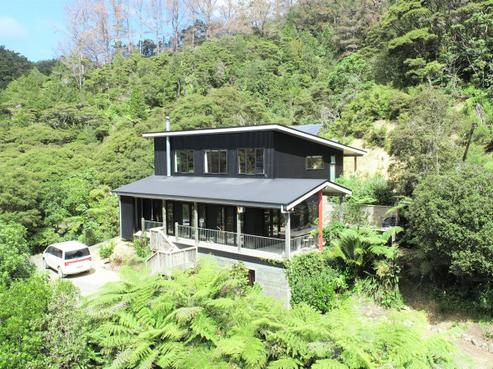 160 Waitaia Road, Whitianga
