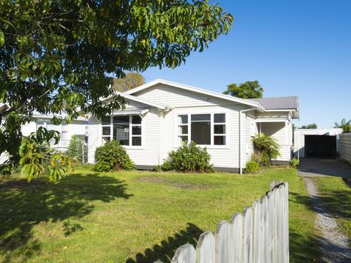 14 De Lautour Road, Kaiti