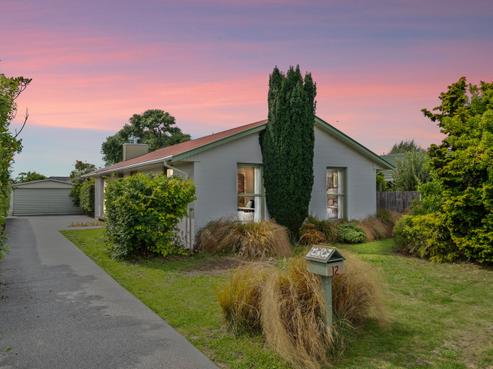 12 Templetons Road, Hillmorton