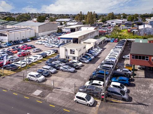 4119 Great North Road, Glen Eden