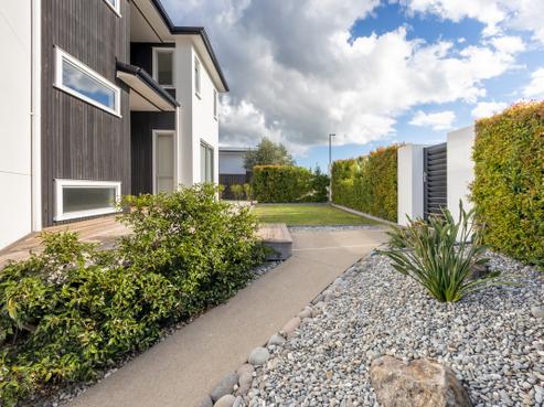 1 Pioneer Rise, Silverdale