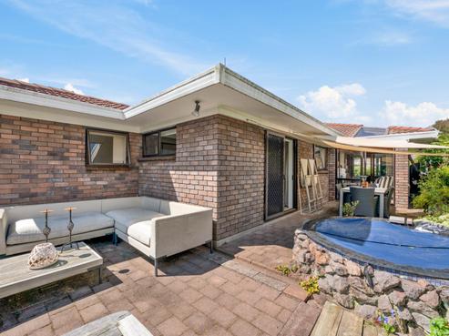 27B Grey Street, Glenholme