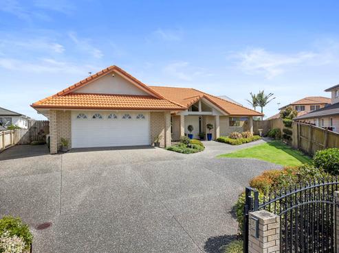 210 Hill Road, The Gardens