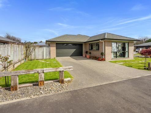 15 Dal Din Drive, Otaki