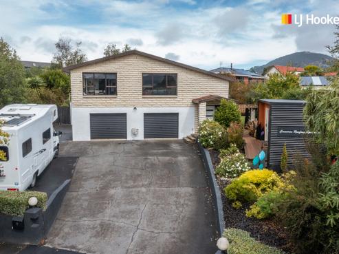 12 Hogan Place, Fairfield