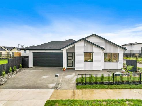 27 Papakiri Road, Wainui