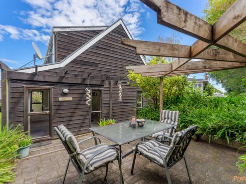 311A Sunset Road, Sunnynook