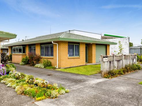 1/28 Browne Street, Waitara
