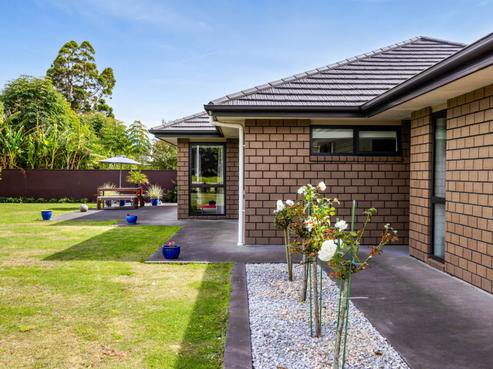 120 Pohutukawa Place, Waiwhakaiho