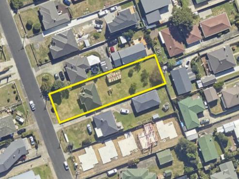 27 Hill Crescent, Papakura