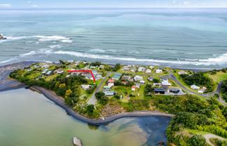 6 Tokopapa Street, Mokau