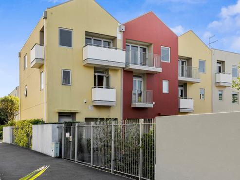 91/305 Evans Bay Parade, Hataitai