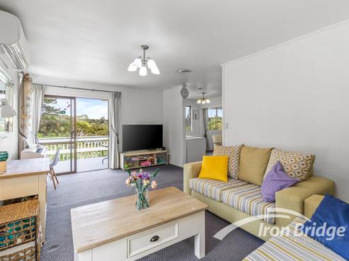 2/15 Ridgewood Crescent, Birkenhead