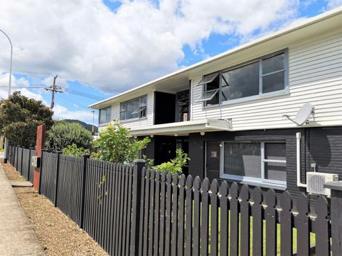 13 First Avenue, Avenues