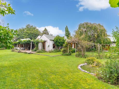 12 Kempton Street, Greytown