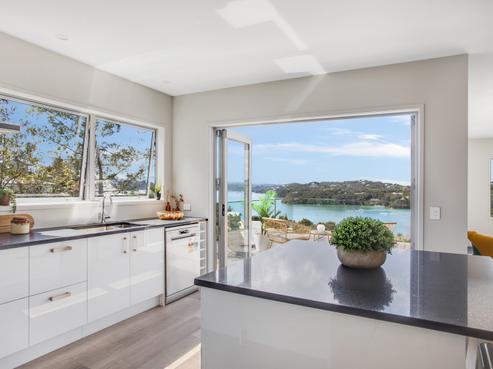 7B Binnie Street, Paihia