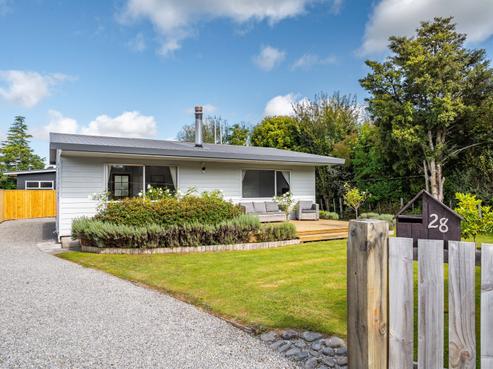 28 Esther Street, Martinborough