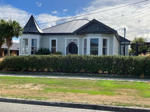 62 Chaucer Street, Milton