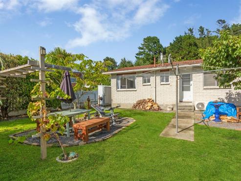 96A Wainuiomata Road, Wainuiomata