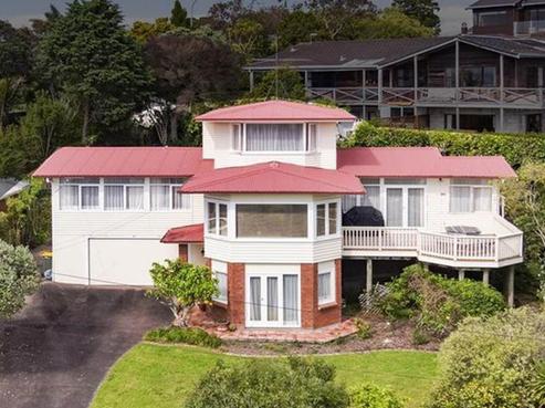 4 Clematis Avenue, Murrays Bay