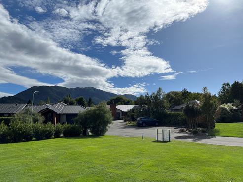 9/10 Fraser Close, Hanmer Springs