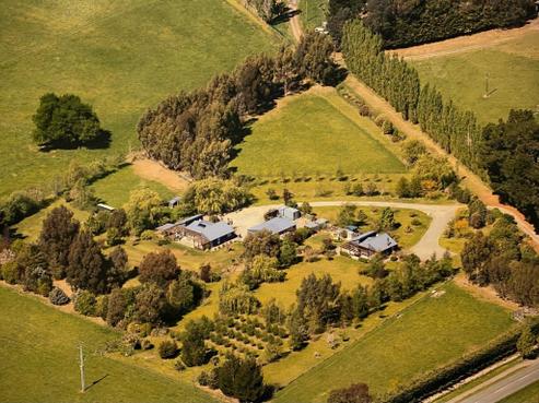 372 Earlys Road, Cust