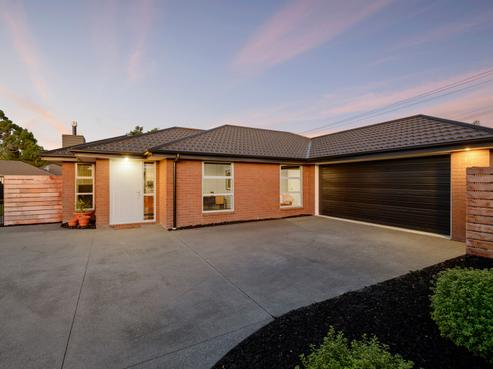 16D Crown Close, Prebbleton