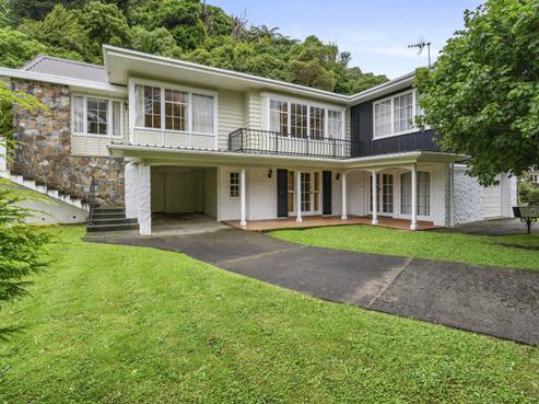 37 Burrows Avenue, Karori