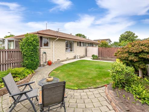 2/23B Craven Street, Sockburn