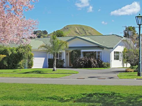 8 Brompton Drive, Taradale