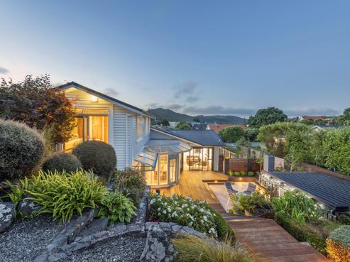 1 Gipps Street, Karori