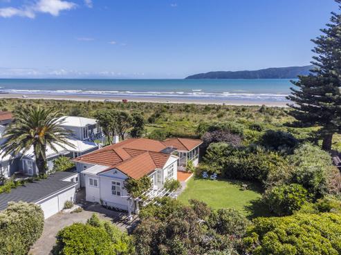 13 Manly Street, Paraparaumu Beach
