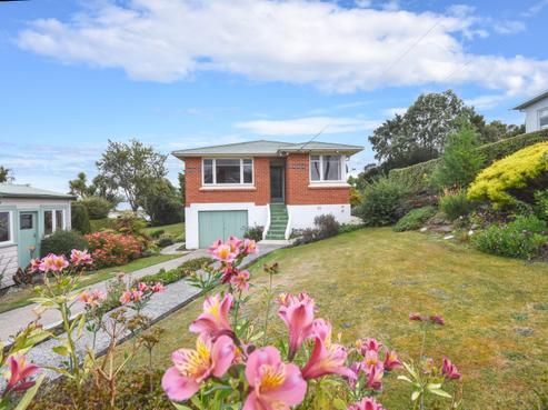16 Shulma Street, Abbotsford