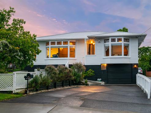 6 Porter Avenue, Te Atatu South