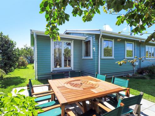 916 Copeland Road, Akina