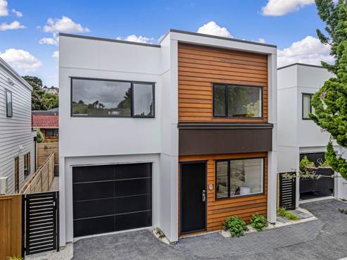 6B Mark Edward Drive, Half Moon Bay