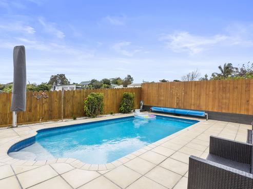 25 Cherrie Road, Beachlands