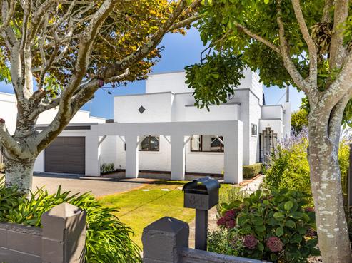 84 Whiteley Street, Moturoa